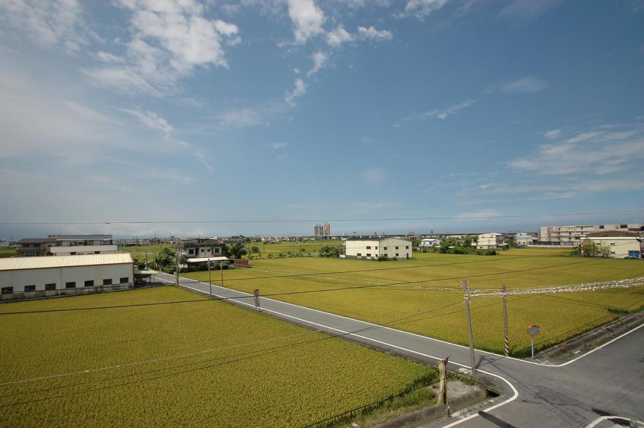 左岸villa 電動麻將k歌包棟主題派對 Luodong Extérieur photo